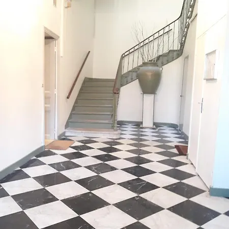 Off 6br Spacious Sauna, Balcony & קאן